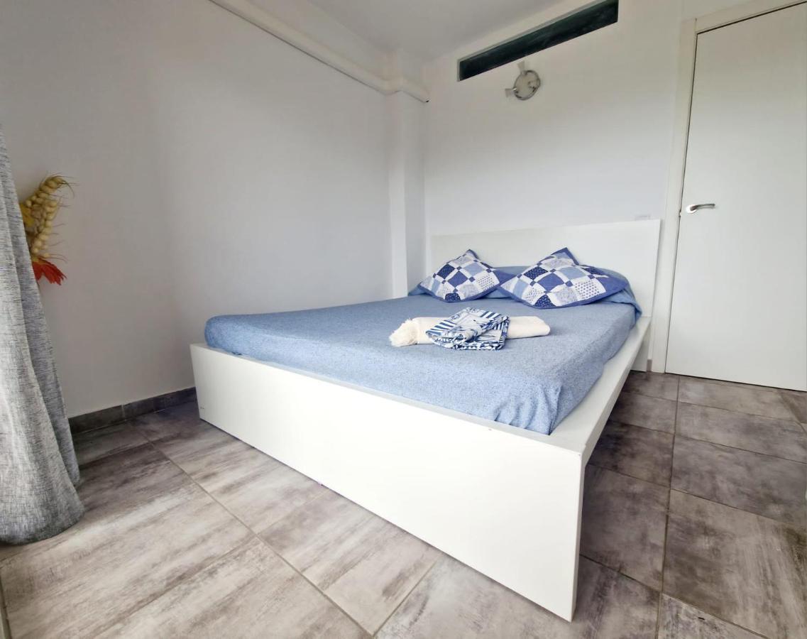 Апартаменти Apartamento Mar Del Priorat Салоу Екстер'єр фото